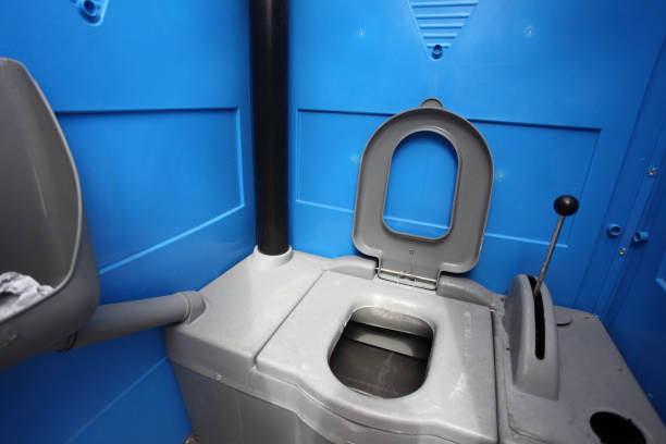Porta potty delivery and setup in Wetherington, OH